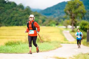 BIB: 275
                            <button type="button" onclick="openModal(13444251)" class="btn btn-primary btn-sm float-right btn-popup" data-toggle="modal" data-target=".modal-high-quality">
                        <i class="fas fa-shopping-cart"></i> Add to Cart
                    </button>
                                            <button type="button" onclick="isThisMe(13444251, true)" class="btn btn-success btn-sm float-right btn-popup btn-isme hidden" data-toggle="tooltip" data-placement="bottom" title="นี่คือรูปของคุณใช่ไหม คลิกที่นี่เพื่อเอาเข้าอัลบั้ม">
                        <i class="fas fa-plus"></i> Add to album
                    </button>
                    <button type="button" onclick="isThisMe(13444251, false)" class="btn btn-warning btn-sm float-right btn-popup btn-isnotme hidden">
                        <i class="fas fa-ban"></i> Remove from album
                    </button>